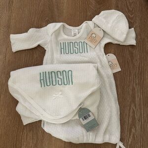 Part Baby Gown Newborn Hudson "Hudson" Personalized Blanket and Gown + blank hat